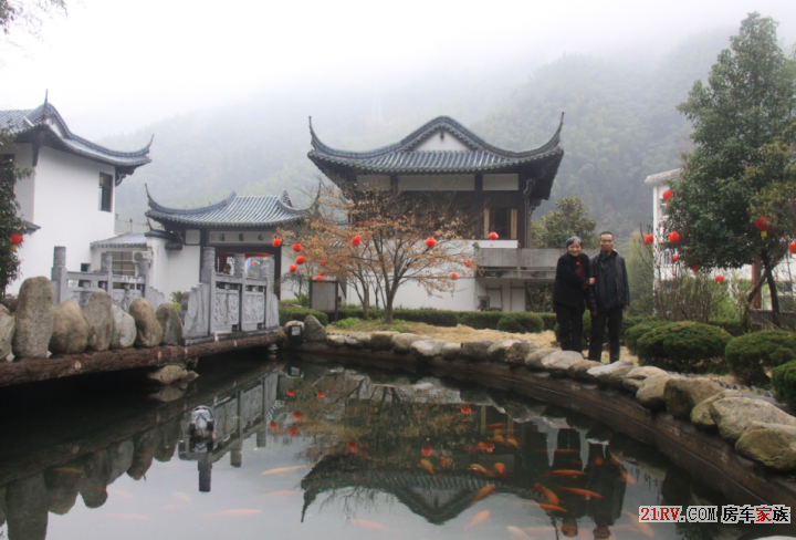 黄山九龙瀑