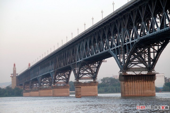 1南京长江大桥72500[1].jpg