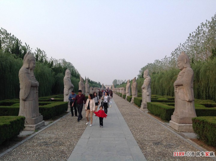 明皇陵的石象生数量为中国皇陵之最